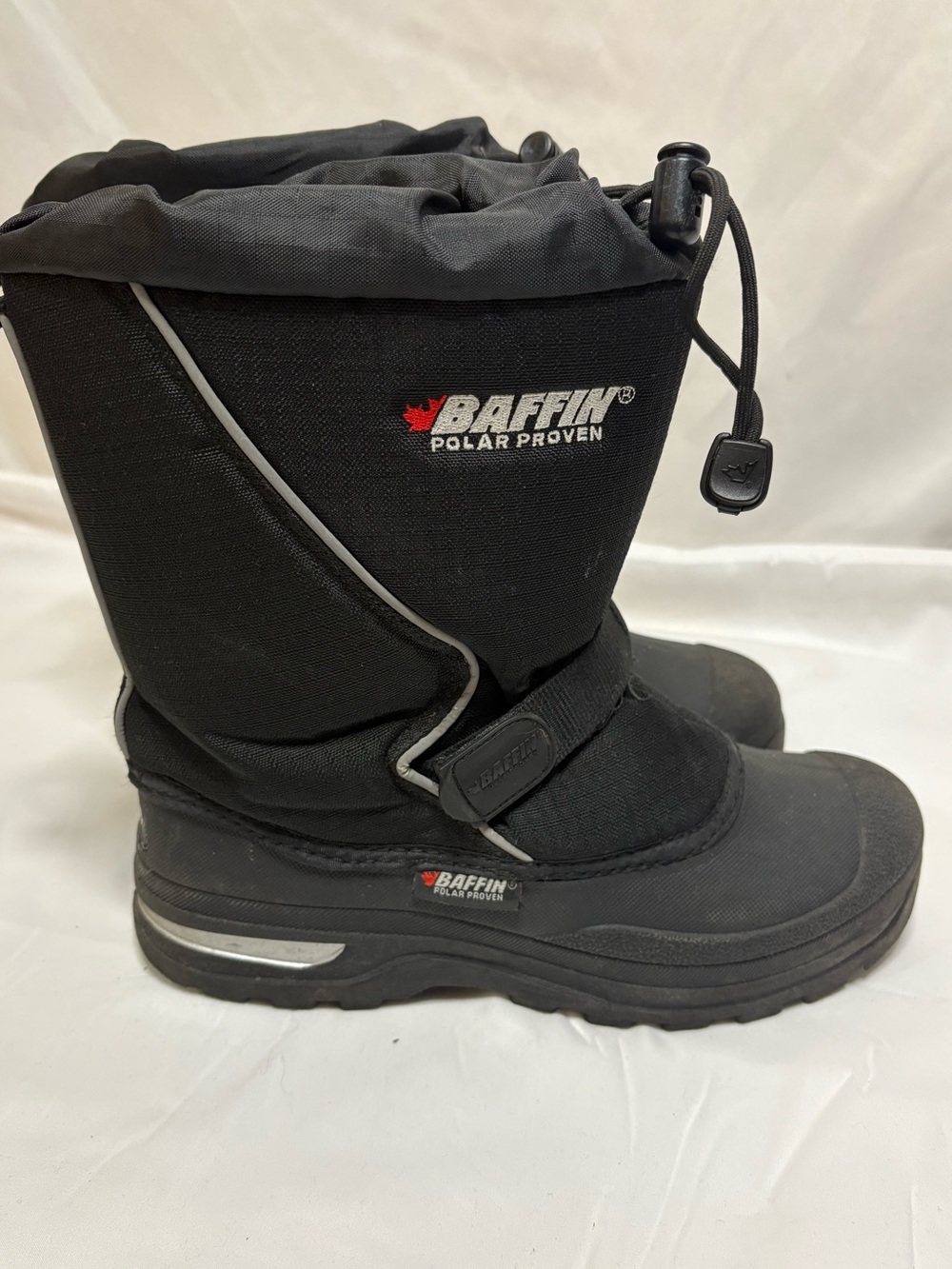 Baffin Mustang Juniors Boys 7 Black Winter Boots Snow Rated to -40° Celsius